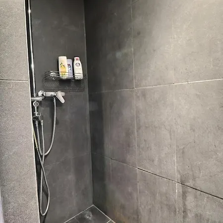 Apartment In Champel, 5min To Ceva