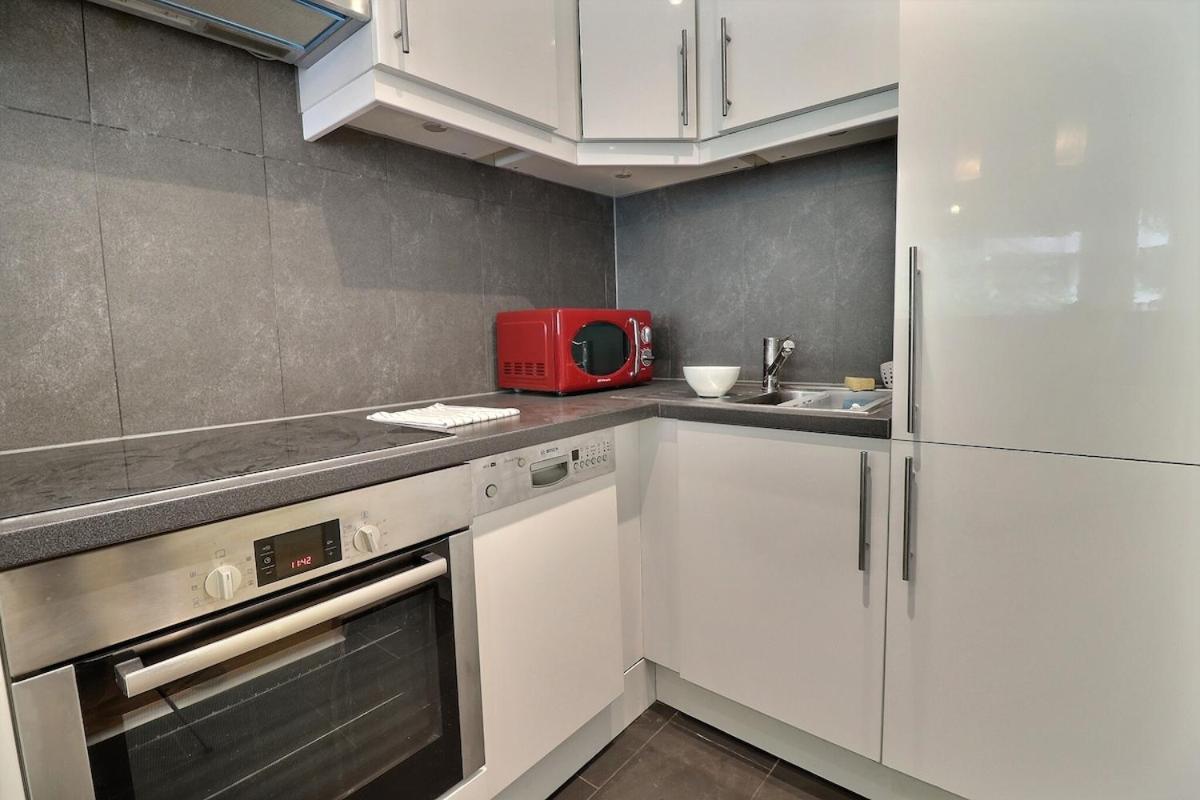 Apartamento In Champel, 5min To Ceva *